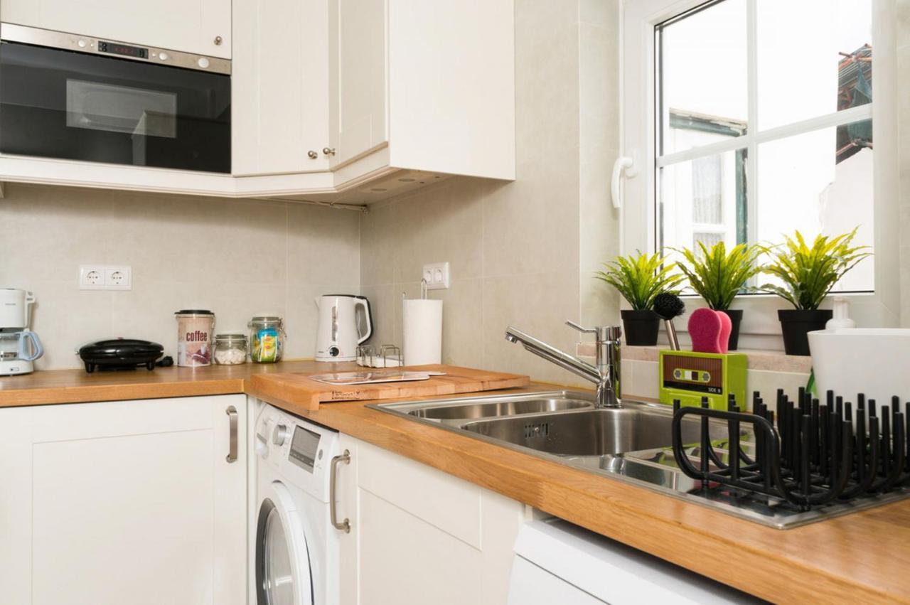 Stylish Lisbon Apartment In Alfama Luaran gambar