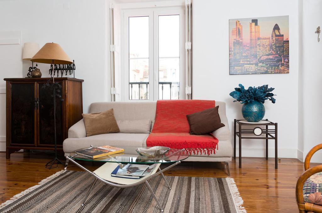 Stylish Lisbon Apartment In Alfama Luaran gambar